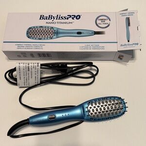 BabylissPro Thermal Paddle Brush Nano Titanium Compact Size
